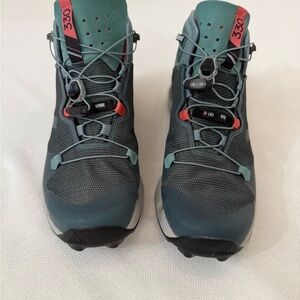 Adidas Terrex 330 Fast GTX-Surround Mid Hiking Boot